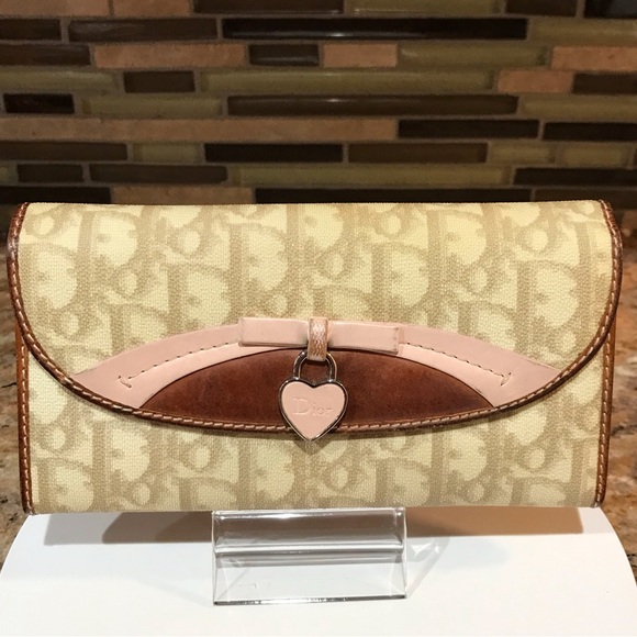 DIOR Trotter Heart PVC Leather Continental Wallet 😍❤️‍🔥🔥 - Picture 1 of 17